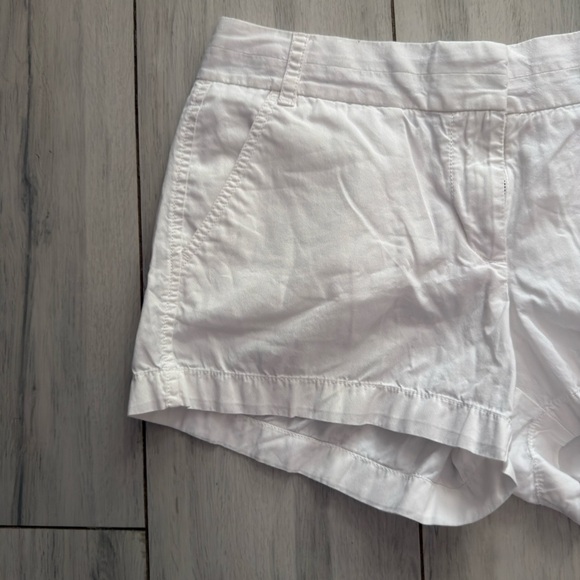 J Crew White Shorts Classic Twill City Fit Chino Bottoms Womens Size 8 cotton - Picture 2 of 11